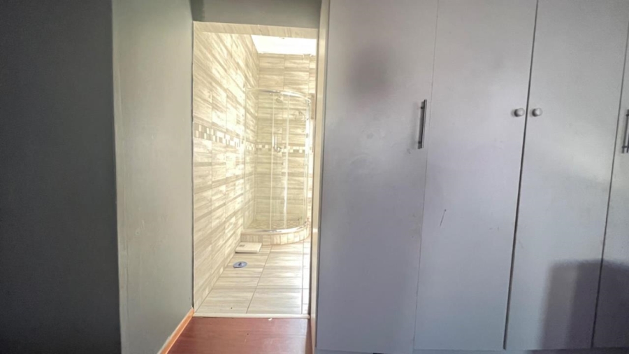 3 Bedroom Property for Sale in Kutlwanong Northern Cape